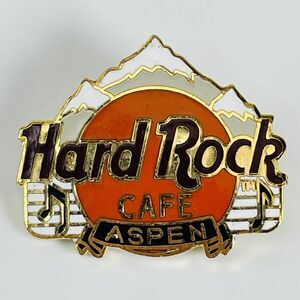 Vintage Hard Rock Cafe Aspen Colorado Mountain Souvenir Travel Pinback Pin